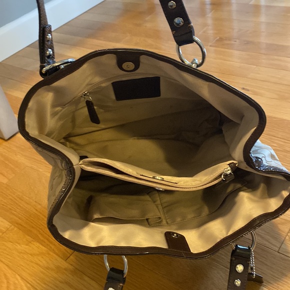 Vintage Coach Pen Signature Satin North/South
Tote/Shoulder Bag - Picture 3 of 4